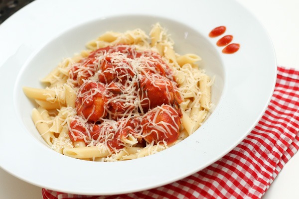 Meat ball with tomato Penne