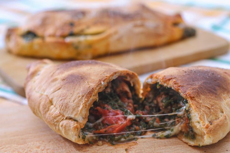 Calzone with spinach and meatloaf